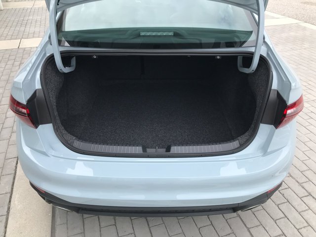Certified Used 2025 Monument Gray w/Deep Black Roof Volkswagen Autobahn image 27