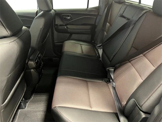 New 2026 Sonic Gray Pearl Honda Black Edition image 15