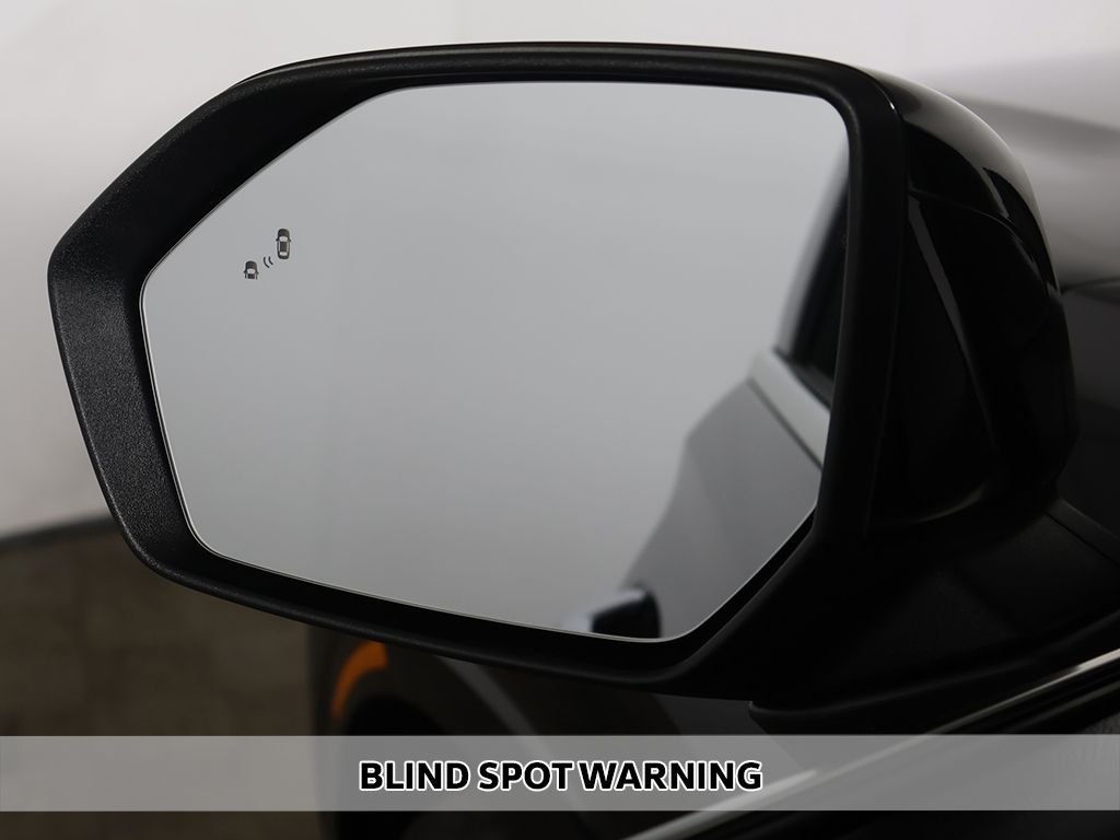 Used 2021 Black Hyundai Limited image 9