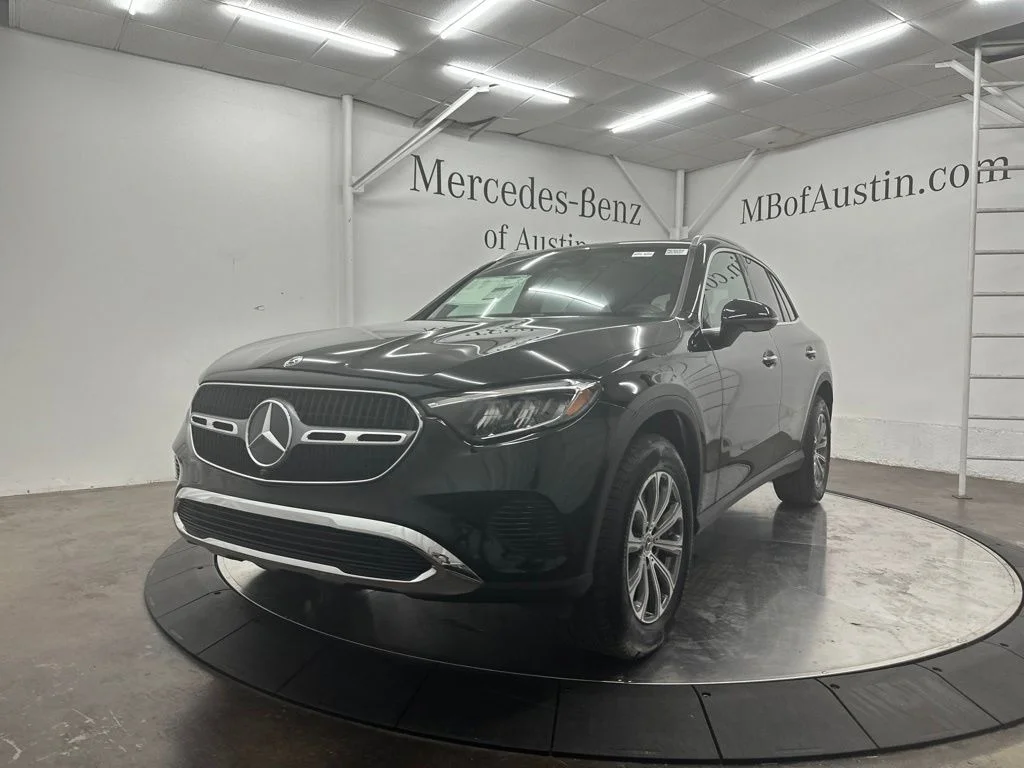 New 2026 Black Mercedes-Benz GLC 300 image 3