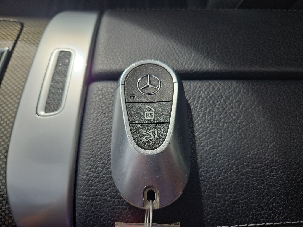 Used 2024 Gray Mercedes-Benz C 300 image 101