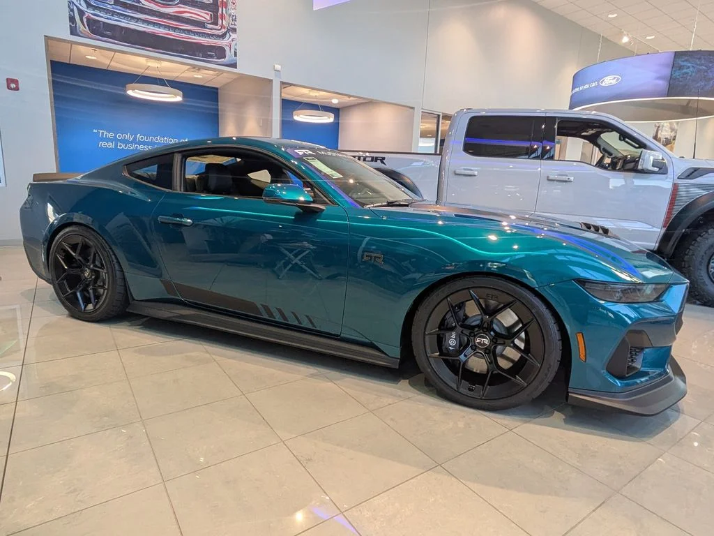 New 2026 Adriatic Blue Metallic Ford GT Premium image 3