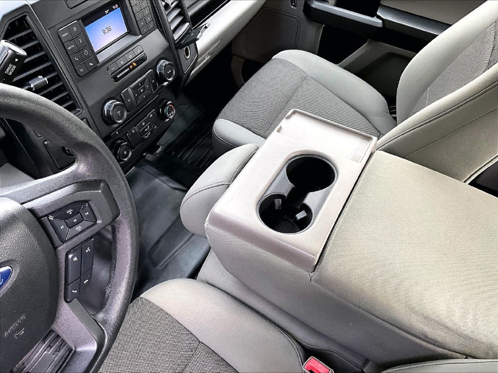 Used 2018 Oxford White Ford XL image 20