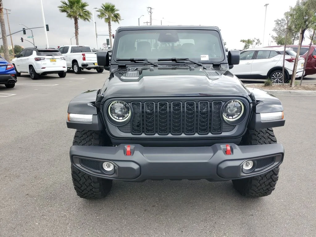 New 2026 Black Clear-Coat Exterior Paint Jeep Rubicon image 9