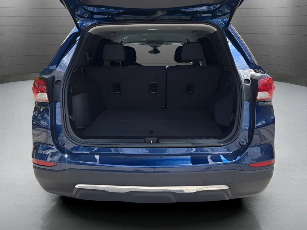 Used 2023 Blue Chevrolet LT image 19