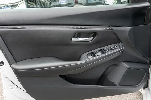 Used 2023 White Nissan SV image 19