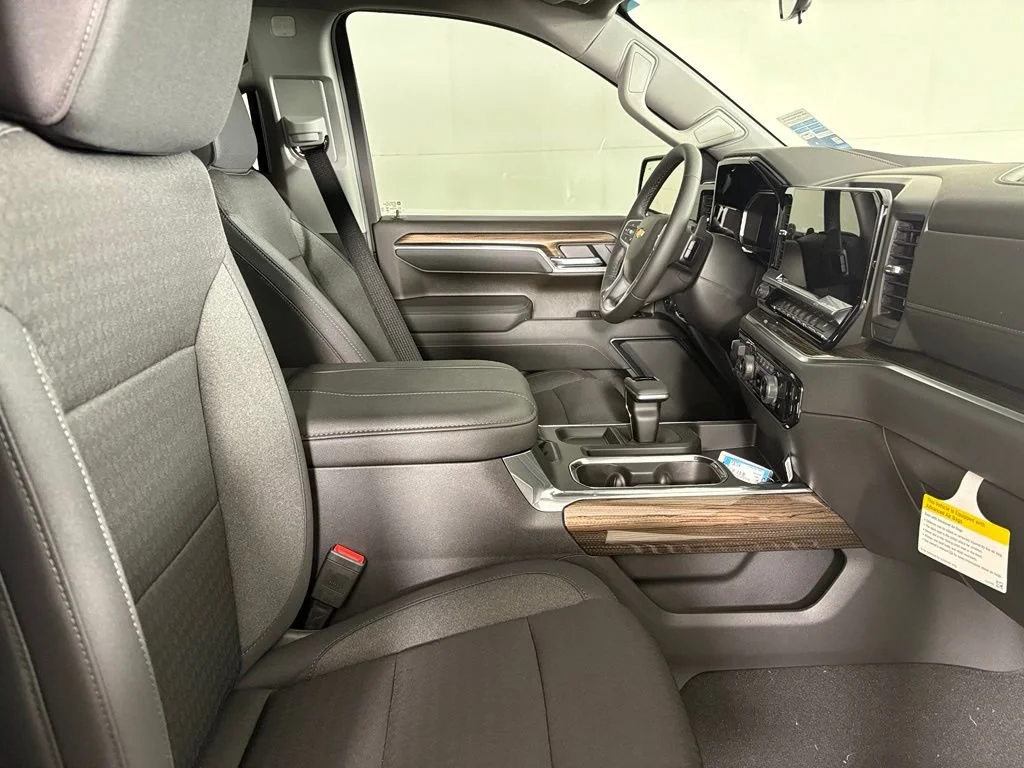 New 2026 Sterling Gray Metallic Chevrolet LT image 17