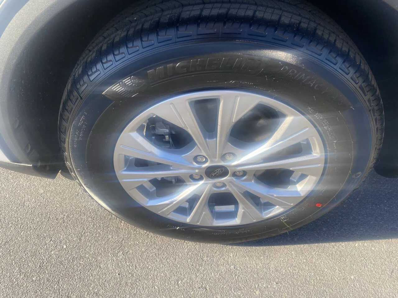 New 2026 Space Silver Metallic Ford Active® image 10