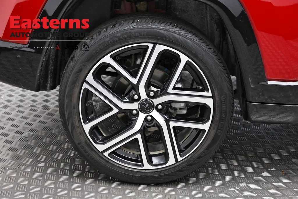 Certified Used 2025 Red Jeep Limited image 30