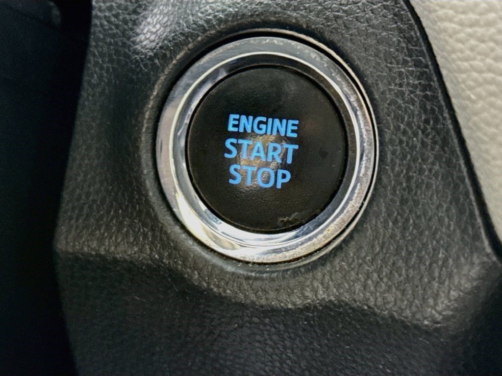 Used 2020 Super White Toyota XLE image 17