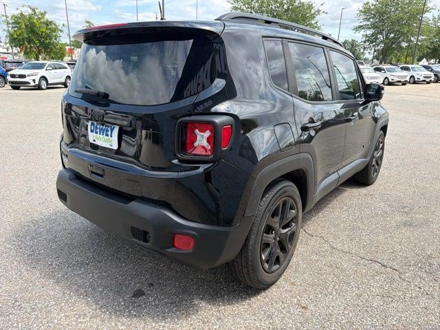 Used 2018 Black Jeep Altitude image 5