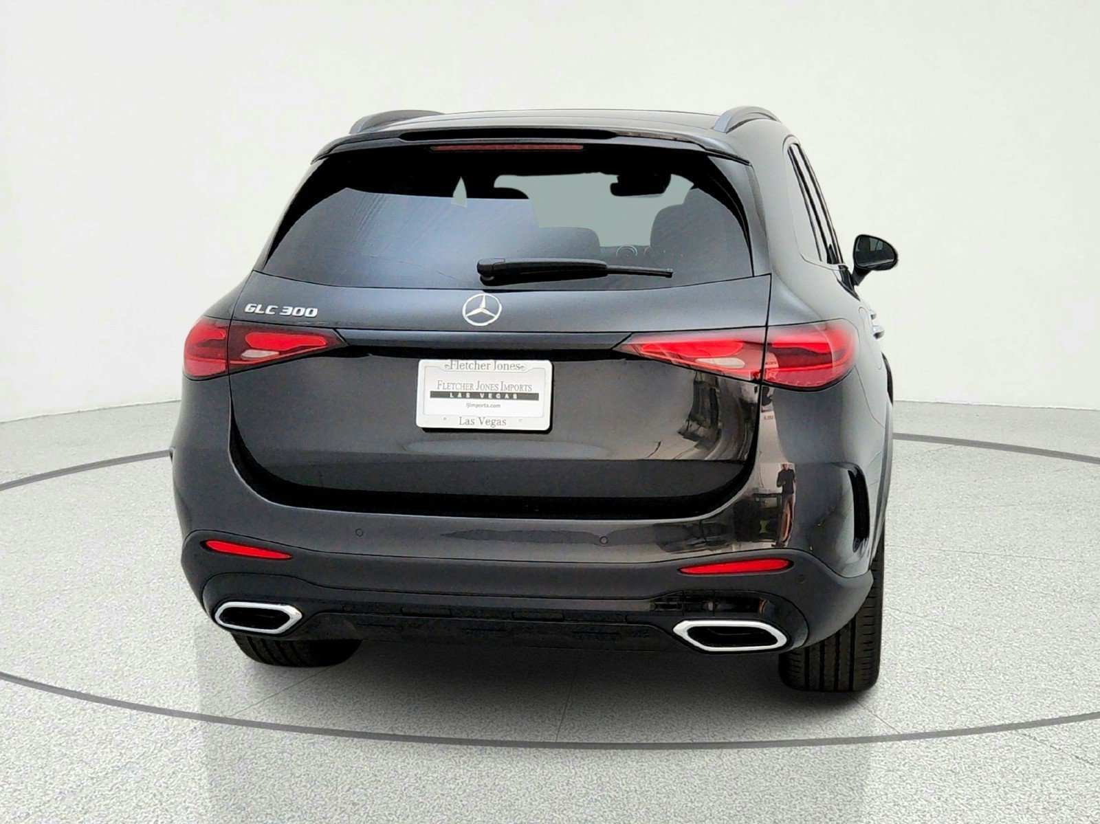 New 2026 Graphite Grey Metallic Mercedes-Benz GLC 300 SUV image 31