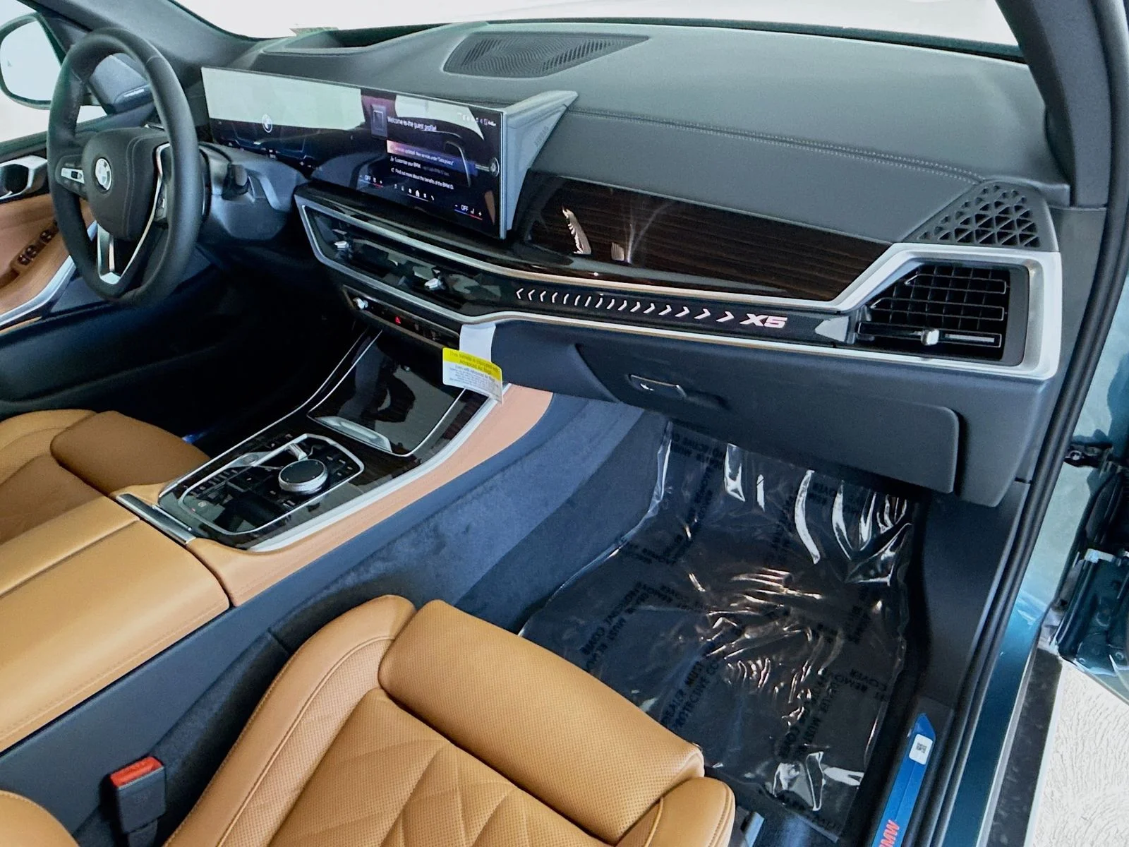 New 2026 Blue Ridge Mountain Metallic BMW xDrive40i image 31