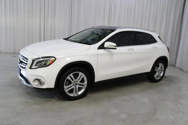 Used 2020  Mercedes-Benz GLA 250 image 27