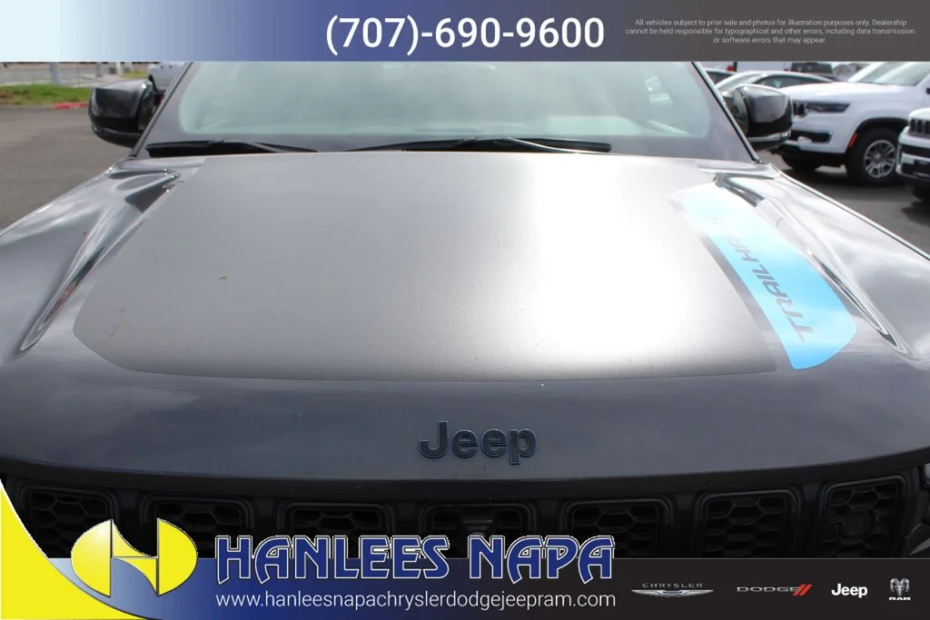 Used 2023 Gray Jeep Trailhawk 4xe image 5