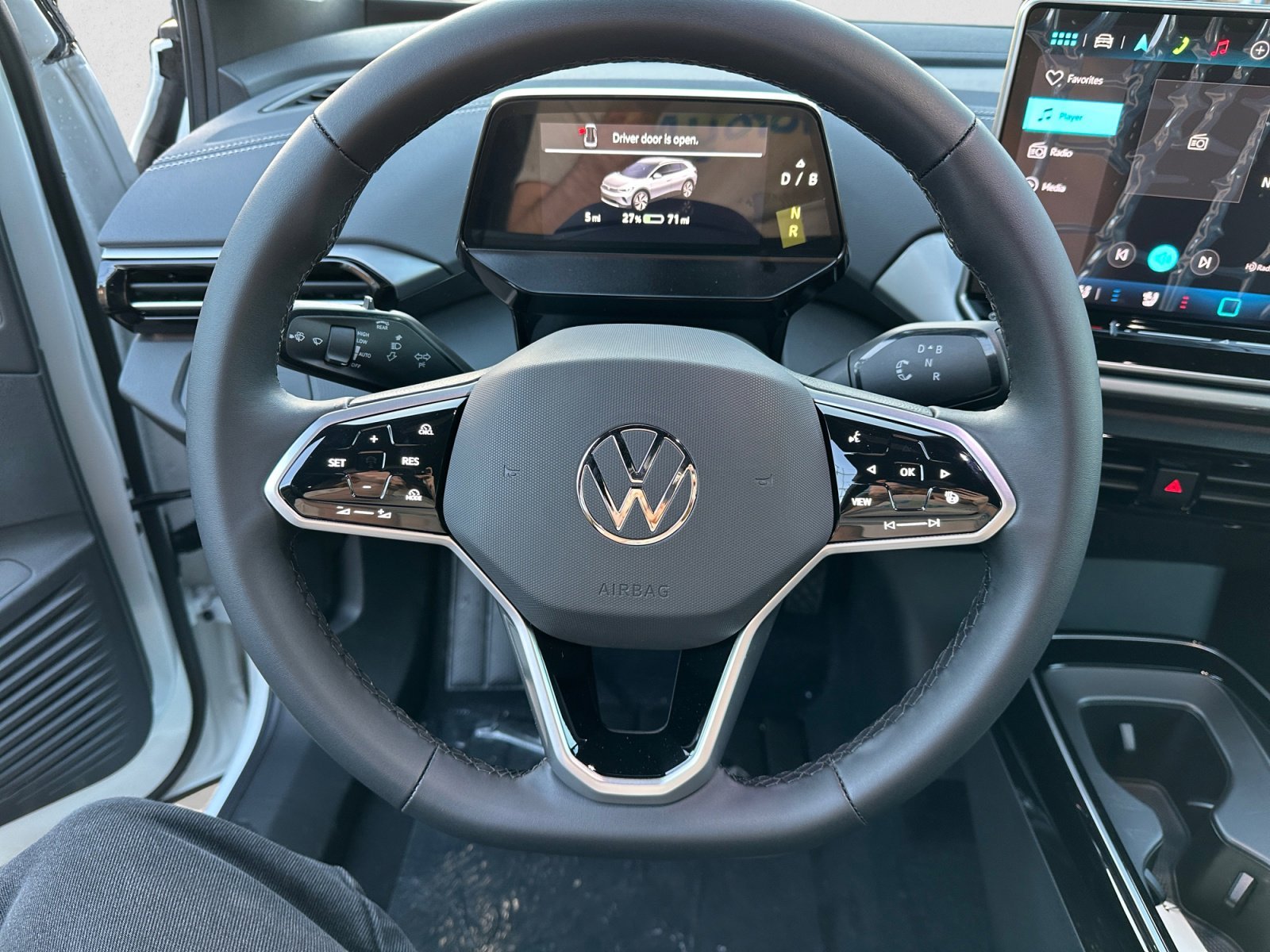 New 2026 Opal-White Volkswagen Pro S image 12