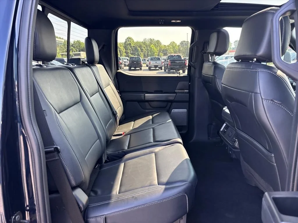 Used 2024 Black Ford XLT image 15
