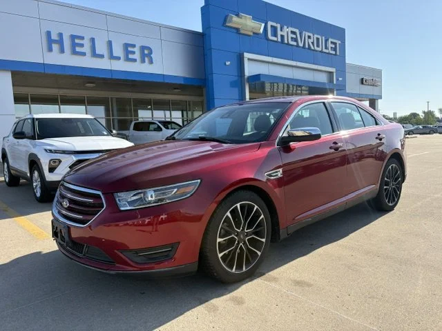 Used 2019 Ruby Red Metallic Tinted Clearcoat Ford Limited image 3