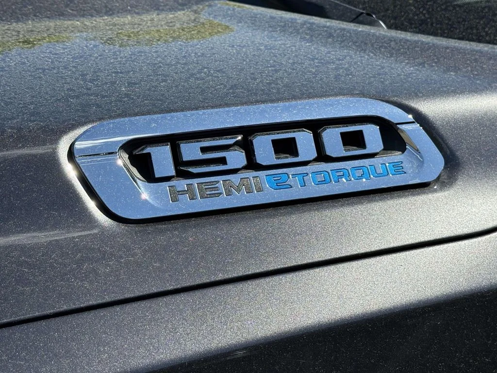2024 RAM Ram 1500 Pickup Limited - Photo 12