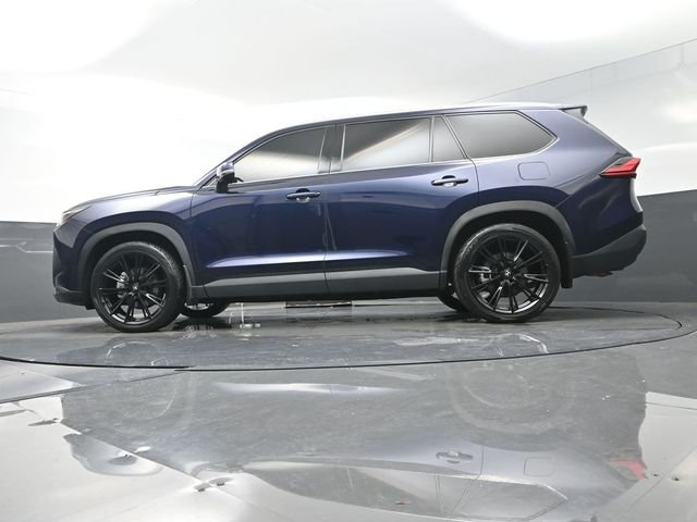 Used 2024  Toyota XLE image 37