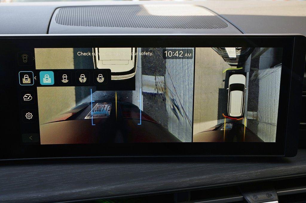 New 2026 Hampton Gray Hyundai Limited image 20