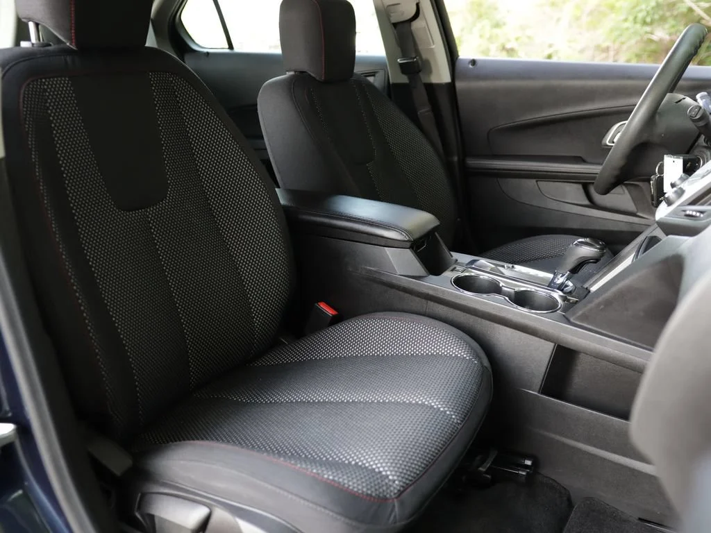Used 2016 BLUE VELVET METALLIC Chevrolet LS image 26