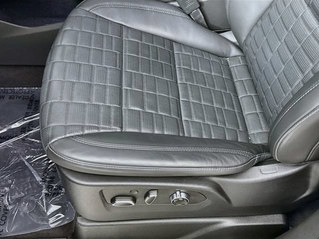 Used 2025 Galactic Gray Metallic Cadillac Sport Platinum image 20