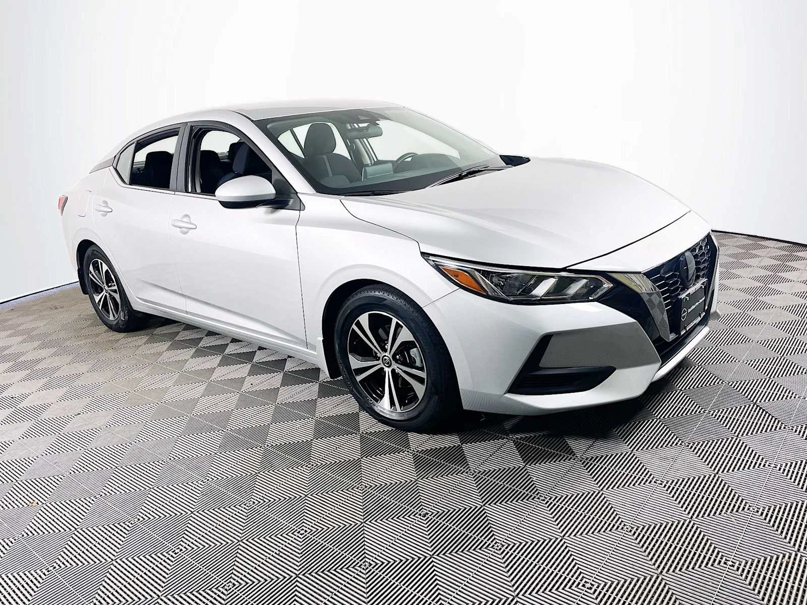 Certified Used 2023 Brilliant Silver Metallic Nissan SV image 3