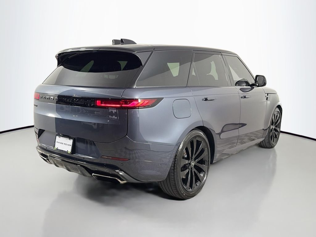 Certified Used 2025 Blue Land Rover Dynamic SE image 5