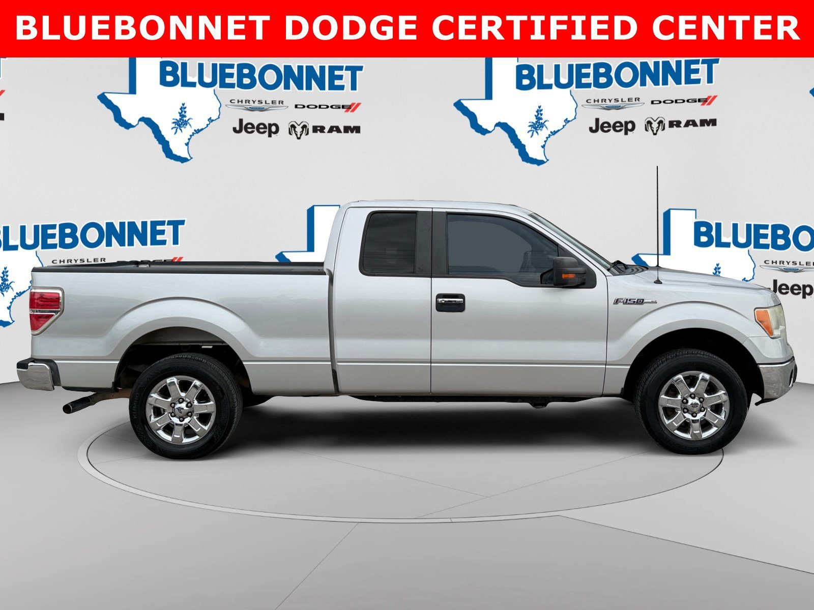 Used 2014 Silver Ford  image 4