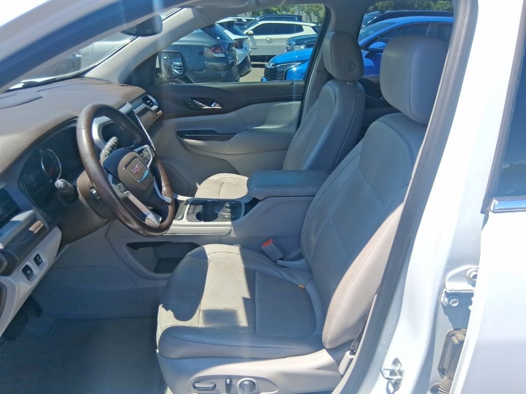 Used 2020 White GMC SLT image 12