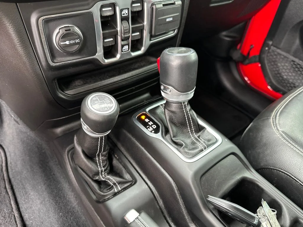 Used 2022 Red Jeep Unlimited Sahara 4xe image 27