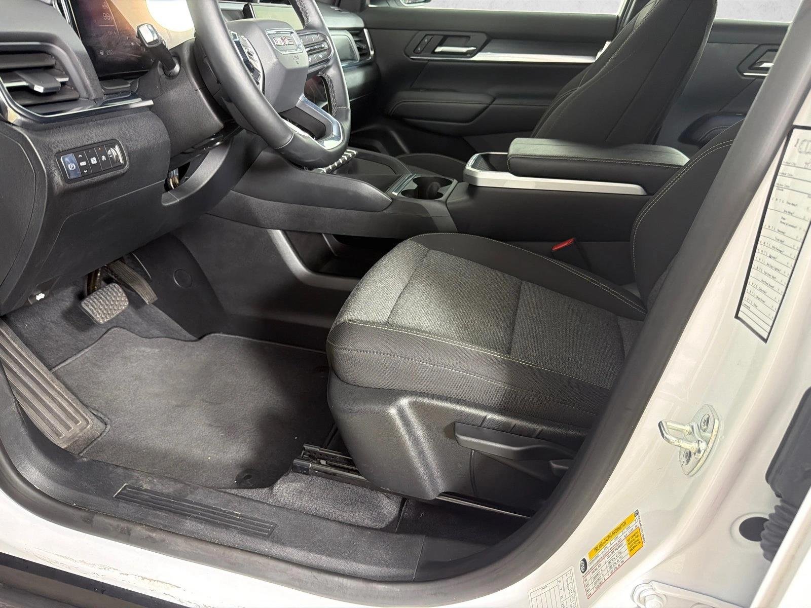 Used 2026 White GMC FWD Elevation image 10