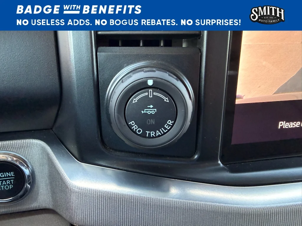 Certified Used 2025 Carbonized Gray Metallic Ford Platinum image 17