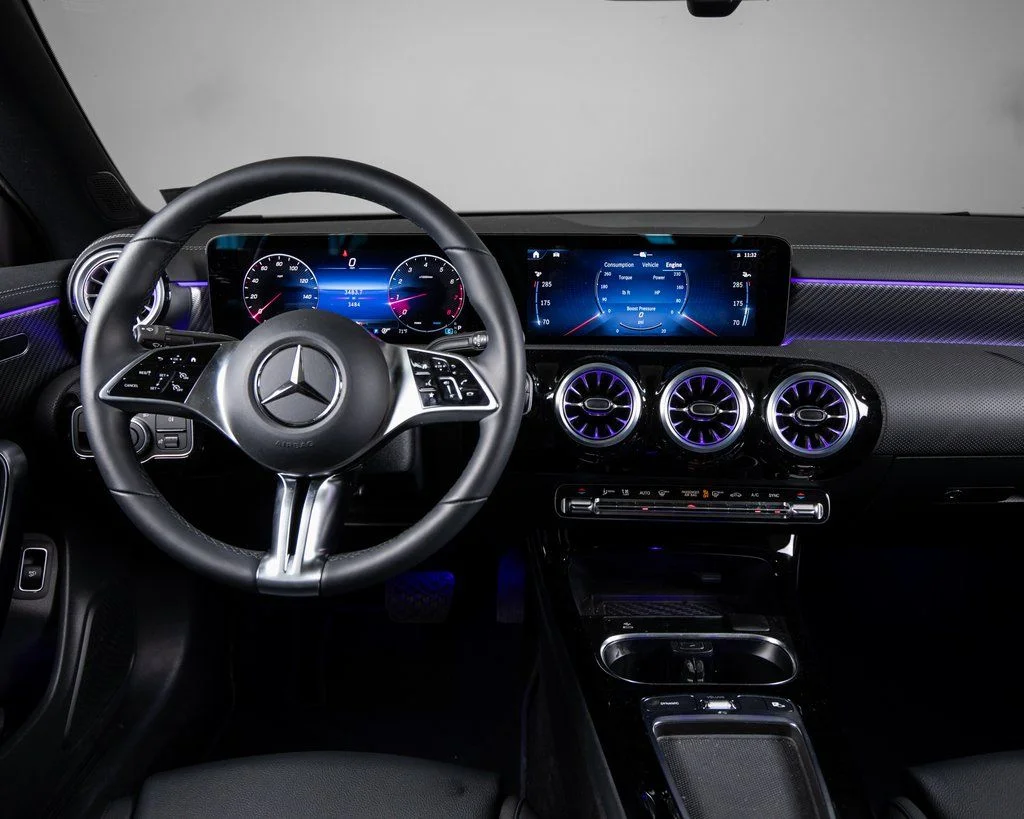 Certified Used 2025 Gray Mercedes-Benz CLA 250 image 8