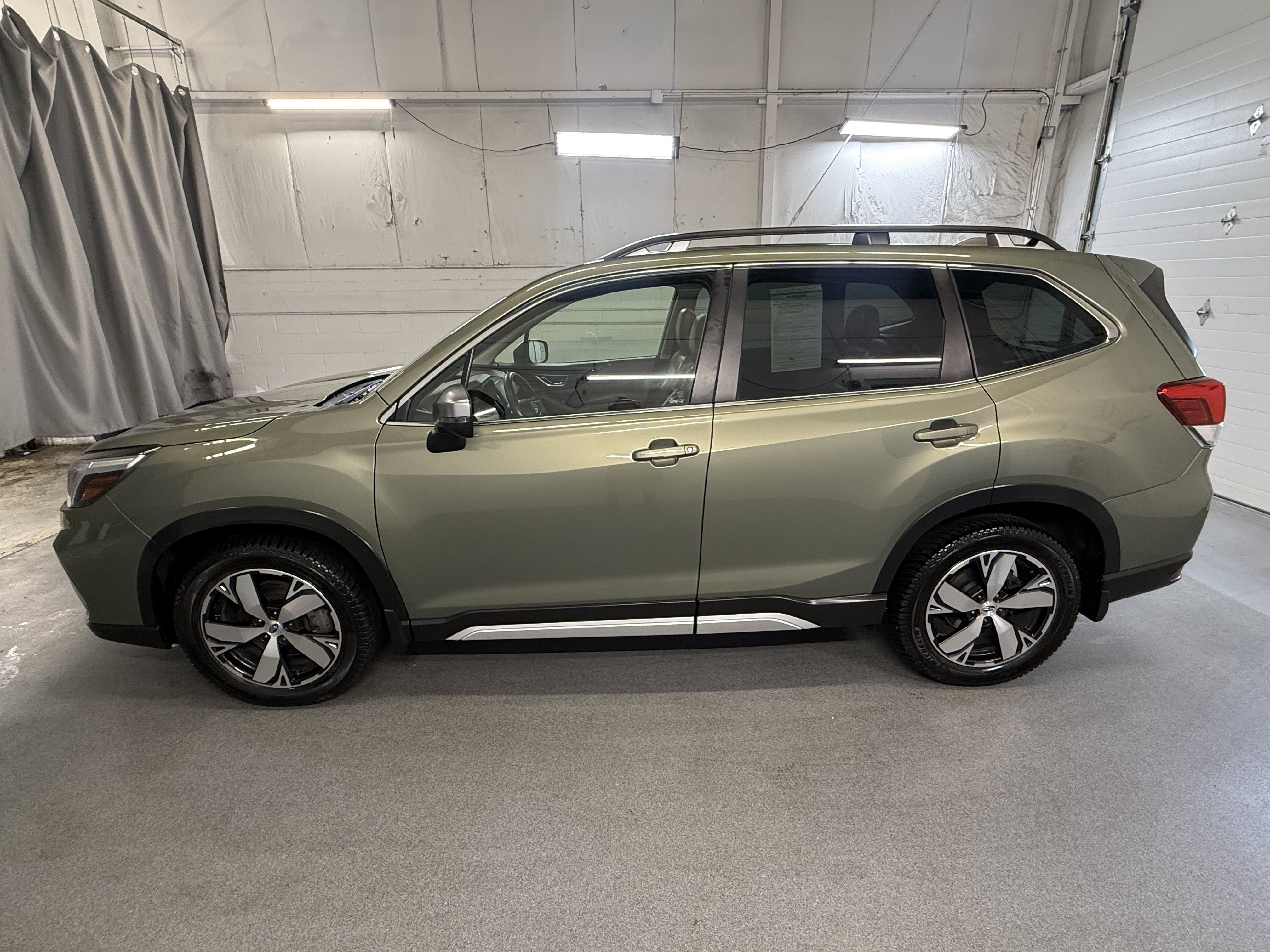 Used 2020 Jasper Green Metallic Subaru Touring image 5