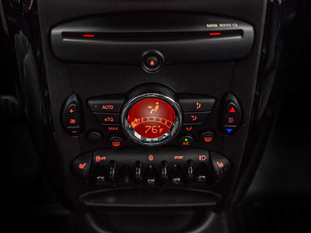 Used 2015 Blazing Red MINI  image 36