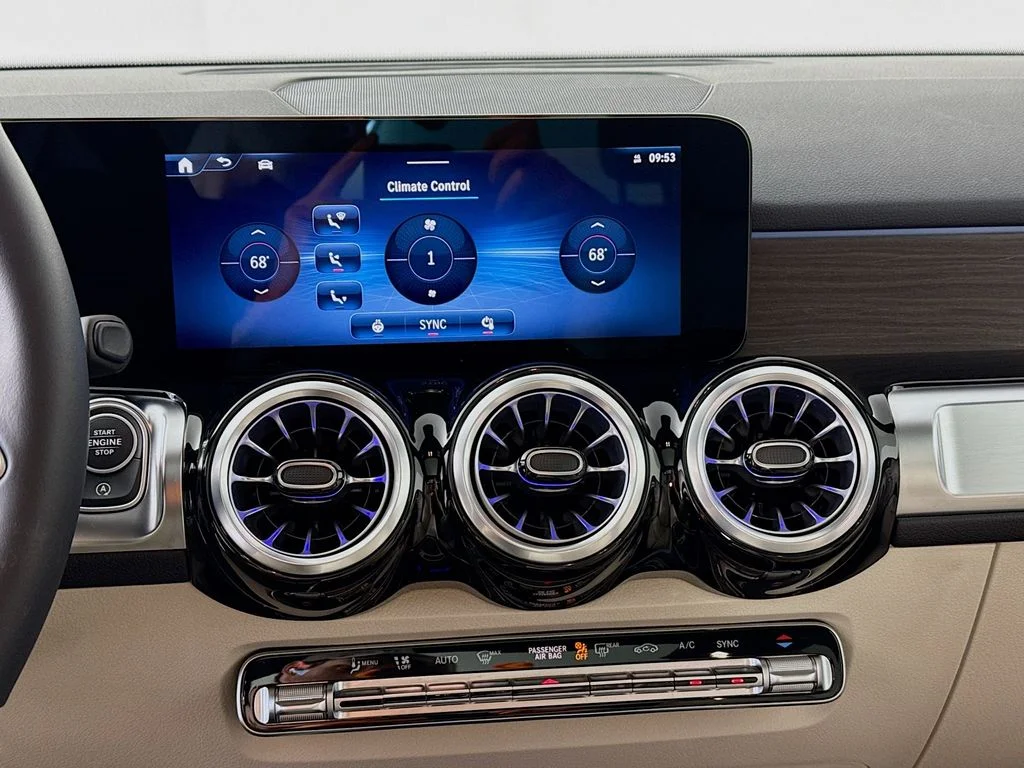 2025 Mercedes-Benz GLB Base - Photo 16