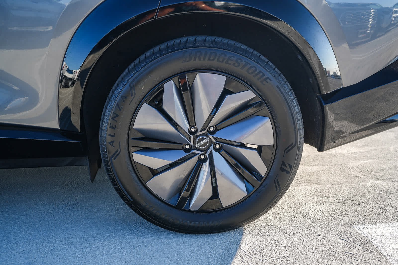 Used 2024 Gun Metallic Nissan ENGAGE image 10