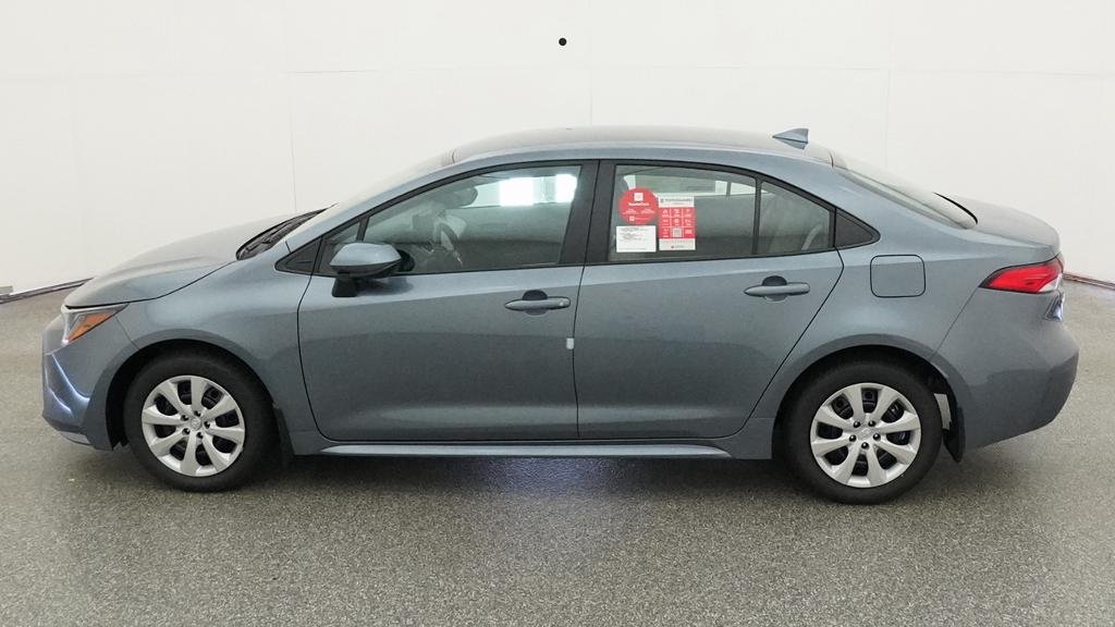 New 2027 Celestite Toyota LE image 3