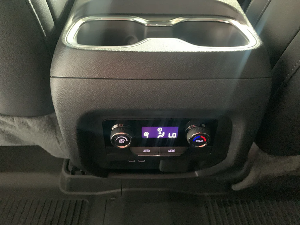 2027 Chevrolet Traverse LT - Photo 16