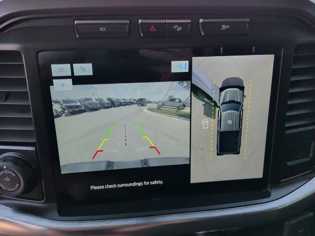 Used 2023 Oxford White Ford Lariat image 24