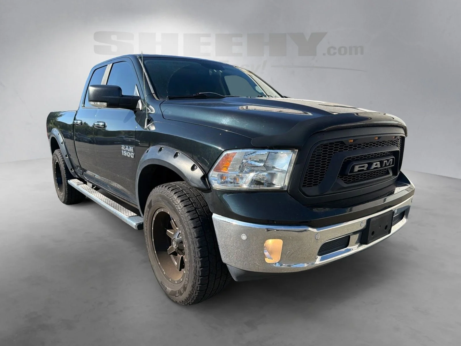 Used 2016 Black Forest Green Pearlcoat Ram Big Horn image 2