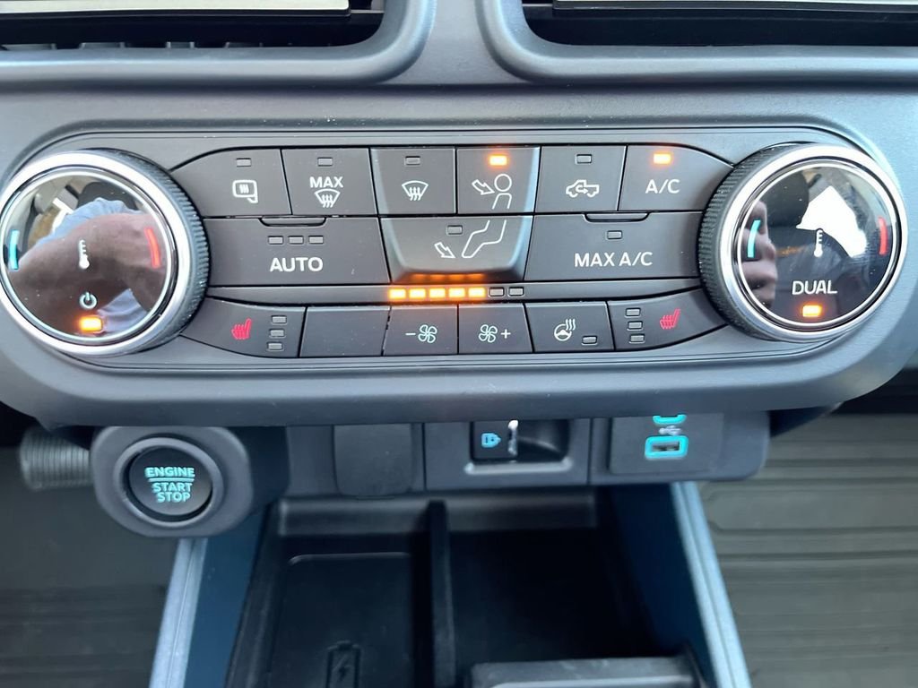 Used 2024 Green Ford Lariat image 24