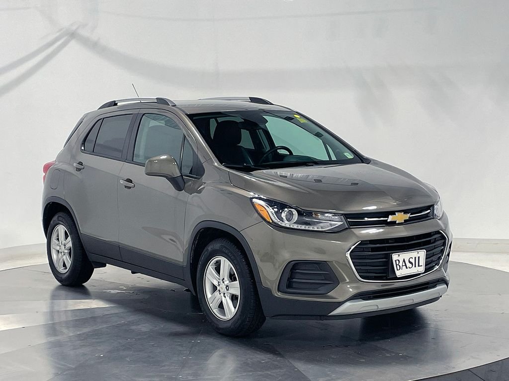 Used 2021 Gray Chevrolet LT image 38