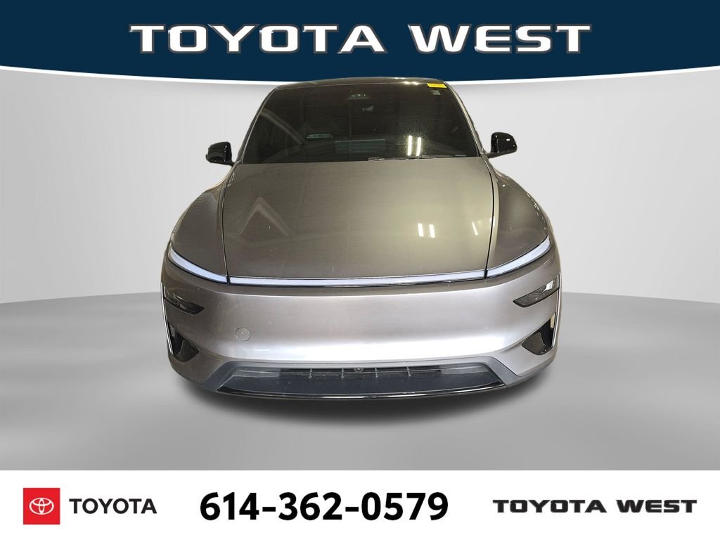 Used 2026  Tesla Premium image 3