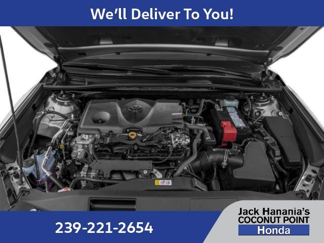 Used 2021 White Toyota SE image 12