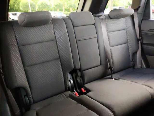 Used 2018 White Jeep Laredo E image 34