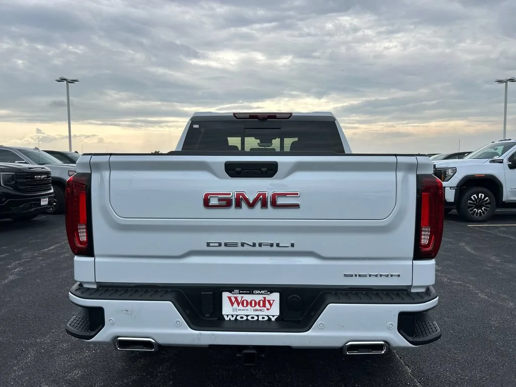 2026 GMC Sierra 1500 Denali - Photo 9