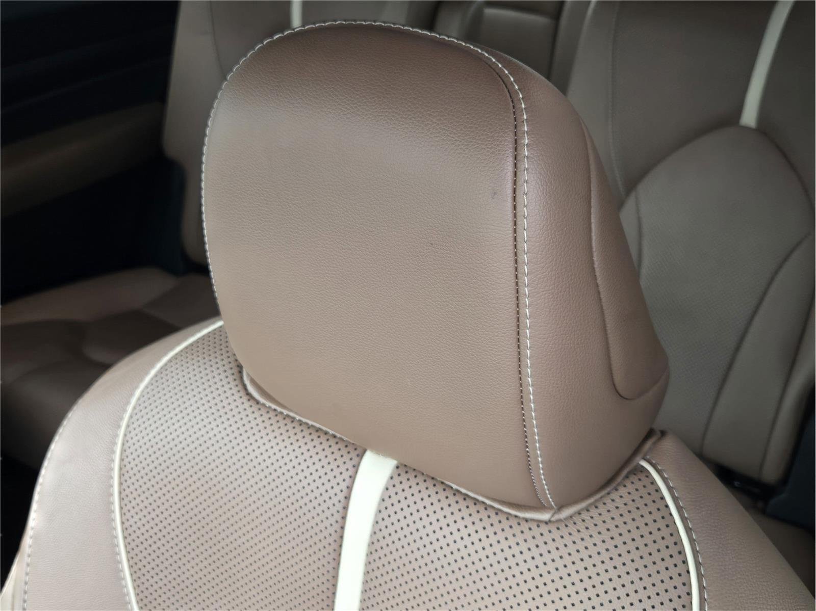Used 2024 Celestial Silver Metallic Toyota Platinum image 23